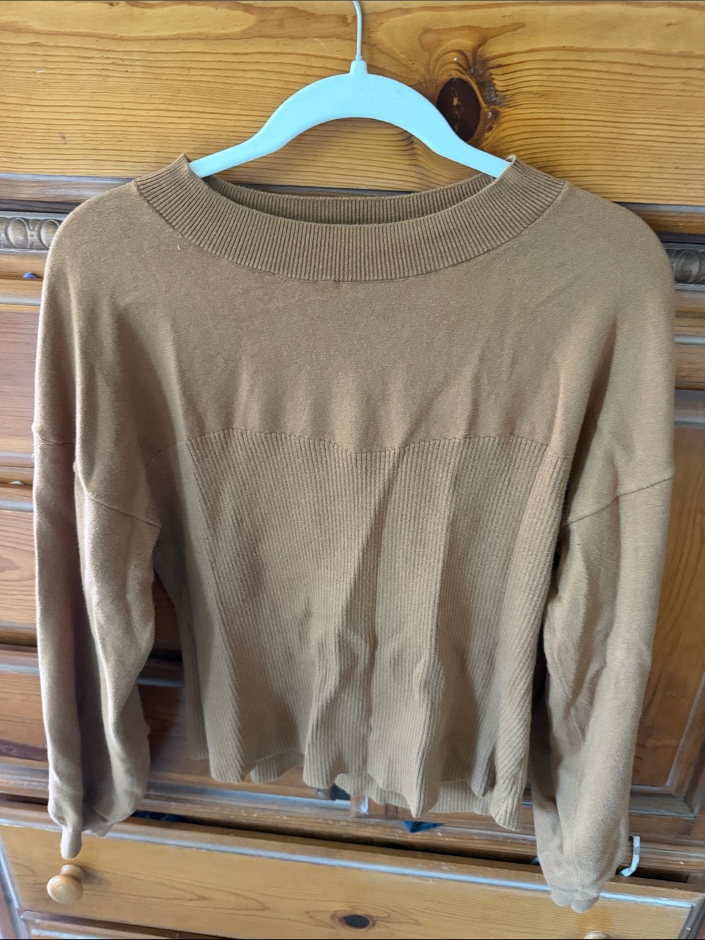 Everyday Crewneck Sweater in Camel Brown